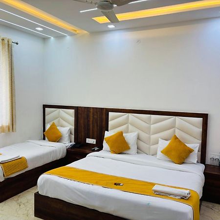 Hotel Ganga Palace - Agra Agra  Kültér fotó