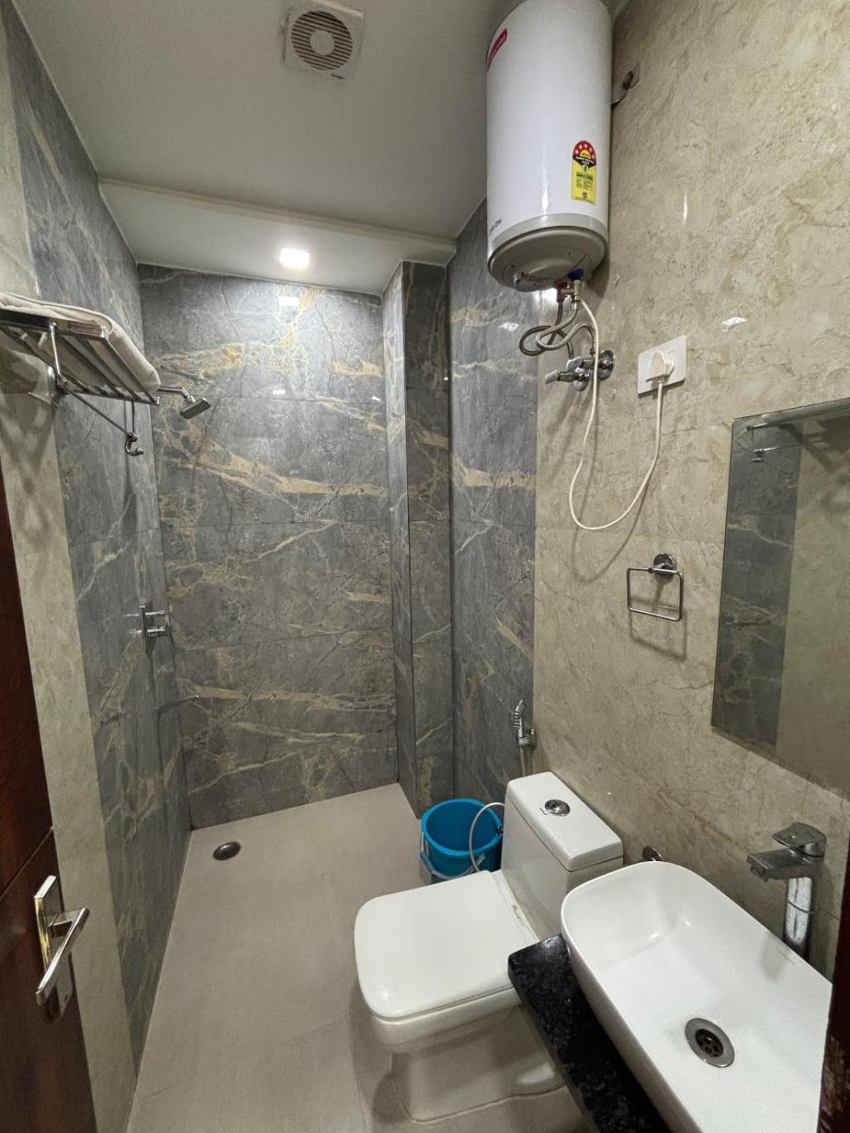 Hotel Ganga Palace - Agra Agra  Kültér fotó