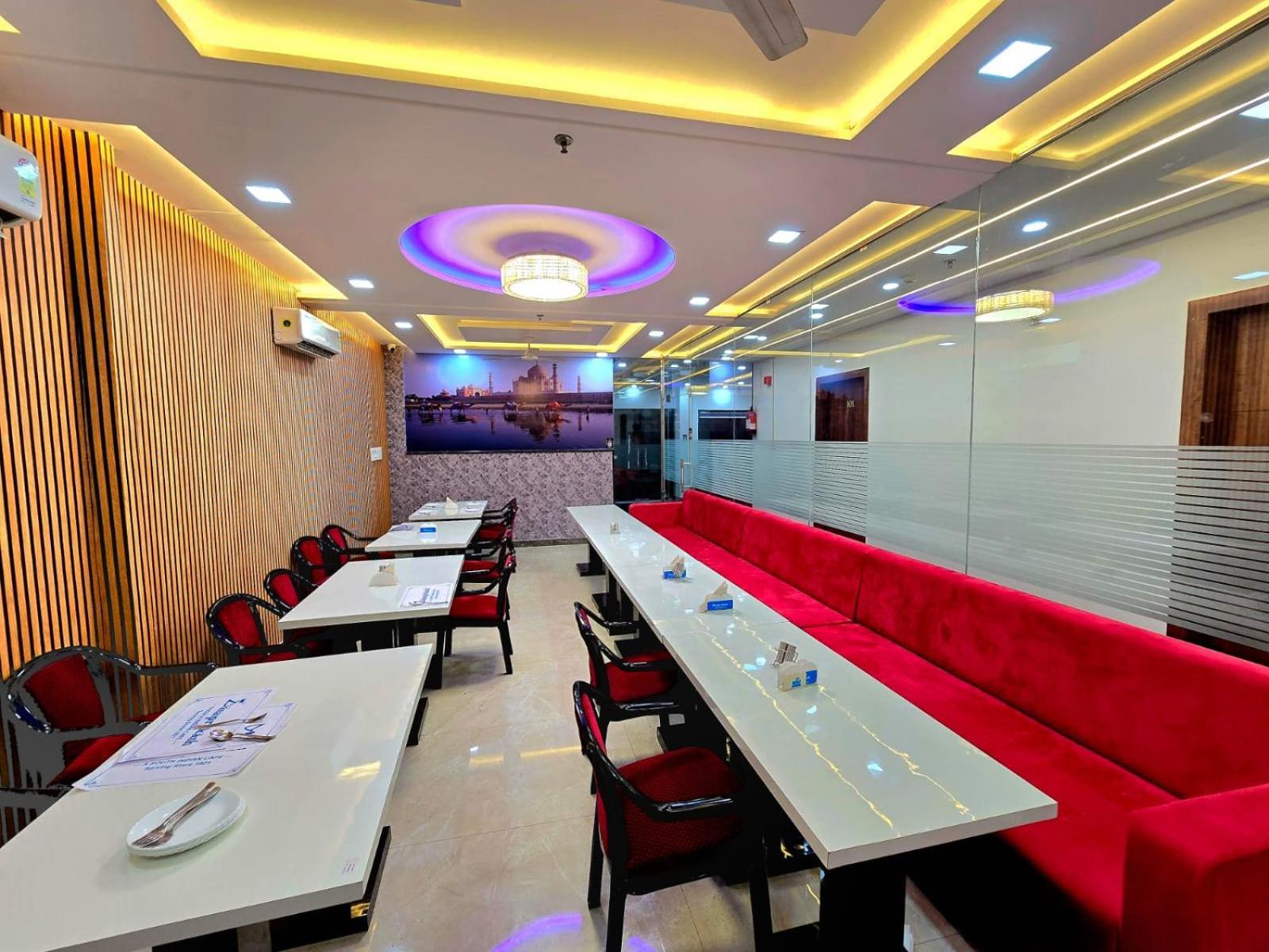 Hotel Ganga Palace - Agra Agra  Kültér fotó