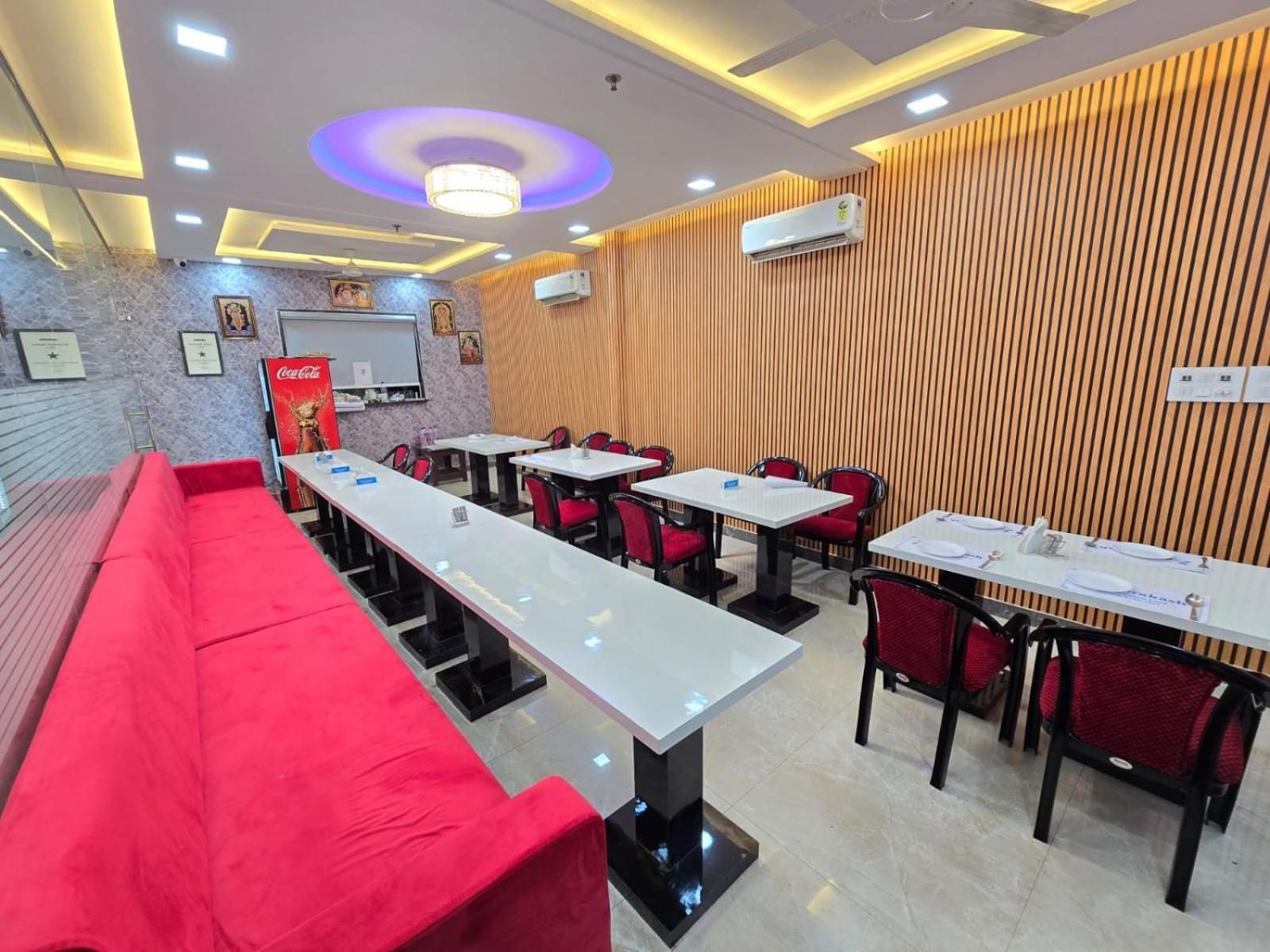 Hotel Ganga Palace - Agra Agra  Kültér fotó