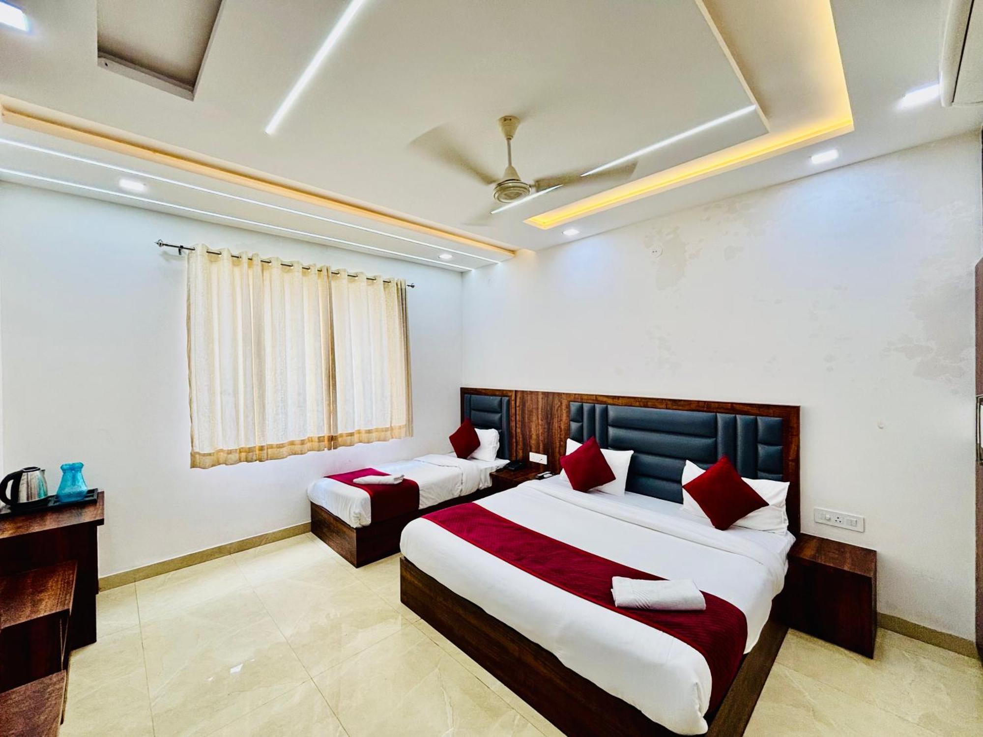 Hotel Ganga Palace - Agra Agra  Kültér fotó