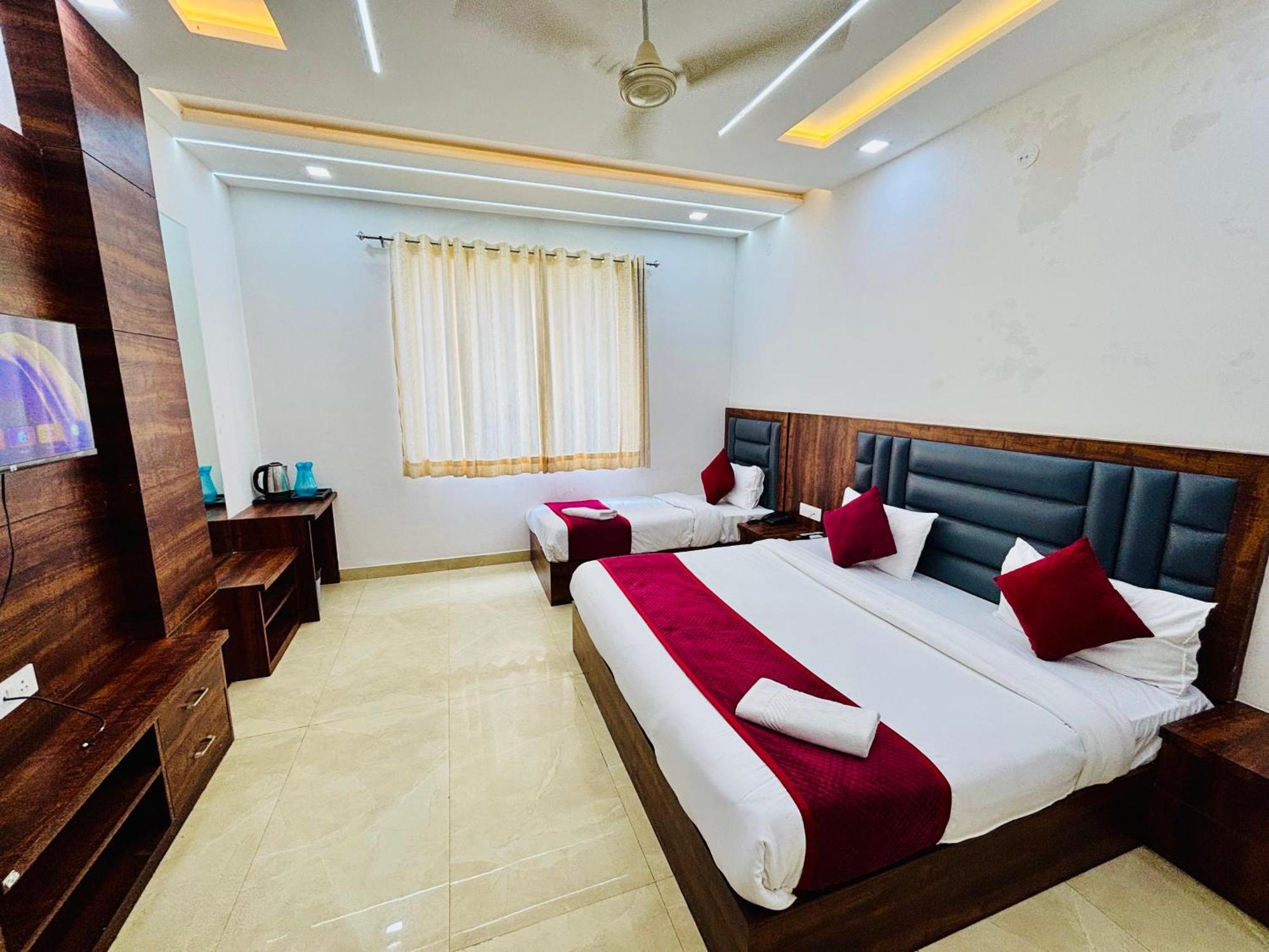 Hotel Ganga Palace - Agra Agra  Kültér fotó
