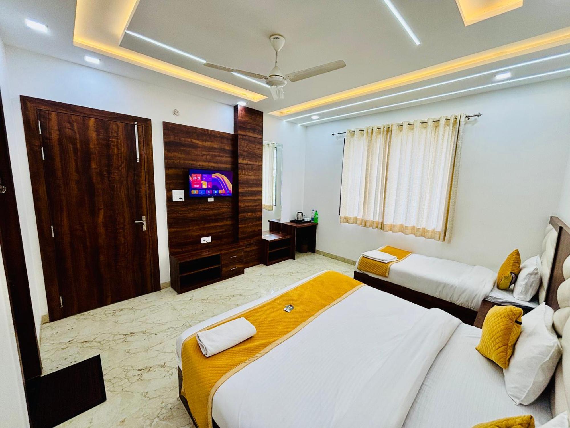 Hotel Ganga Palace - Agra Agra  Kültér fotó